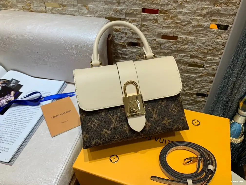 VUITTON LOCKY LOUIS BB 0605